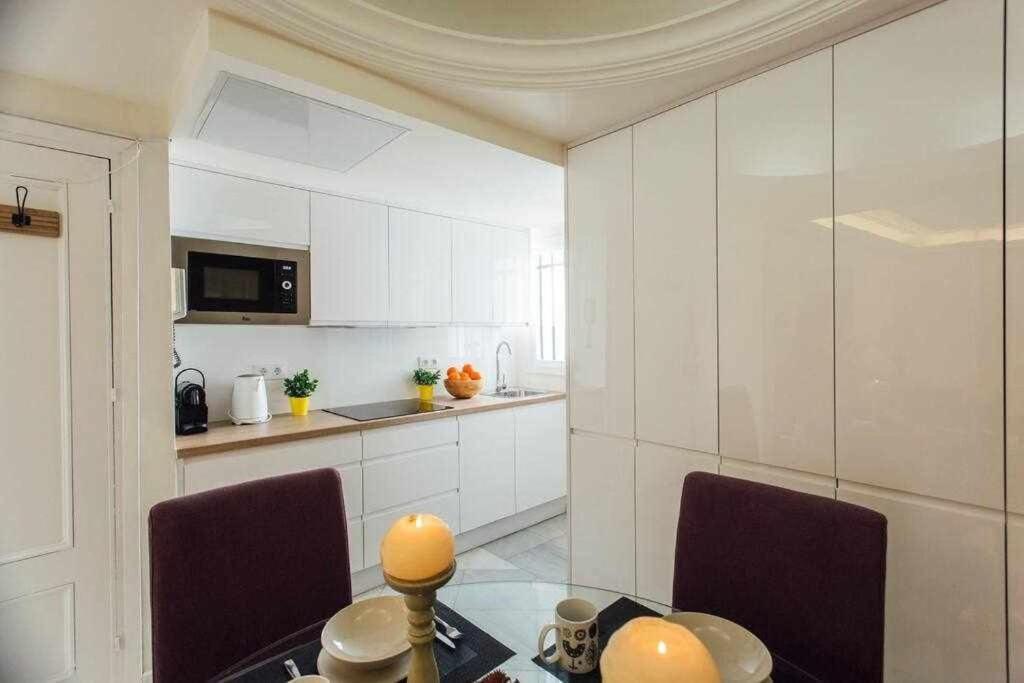 Apartamento Boutique Abades Seville Exterior photo
